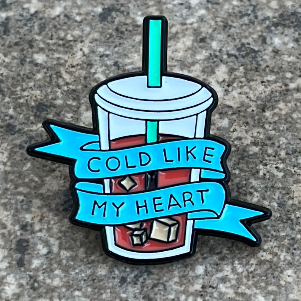 Cold like‎ my heart brooch lapel pin backpack pin hat pin